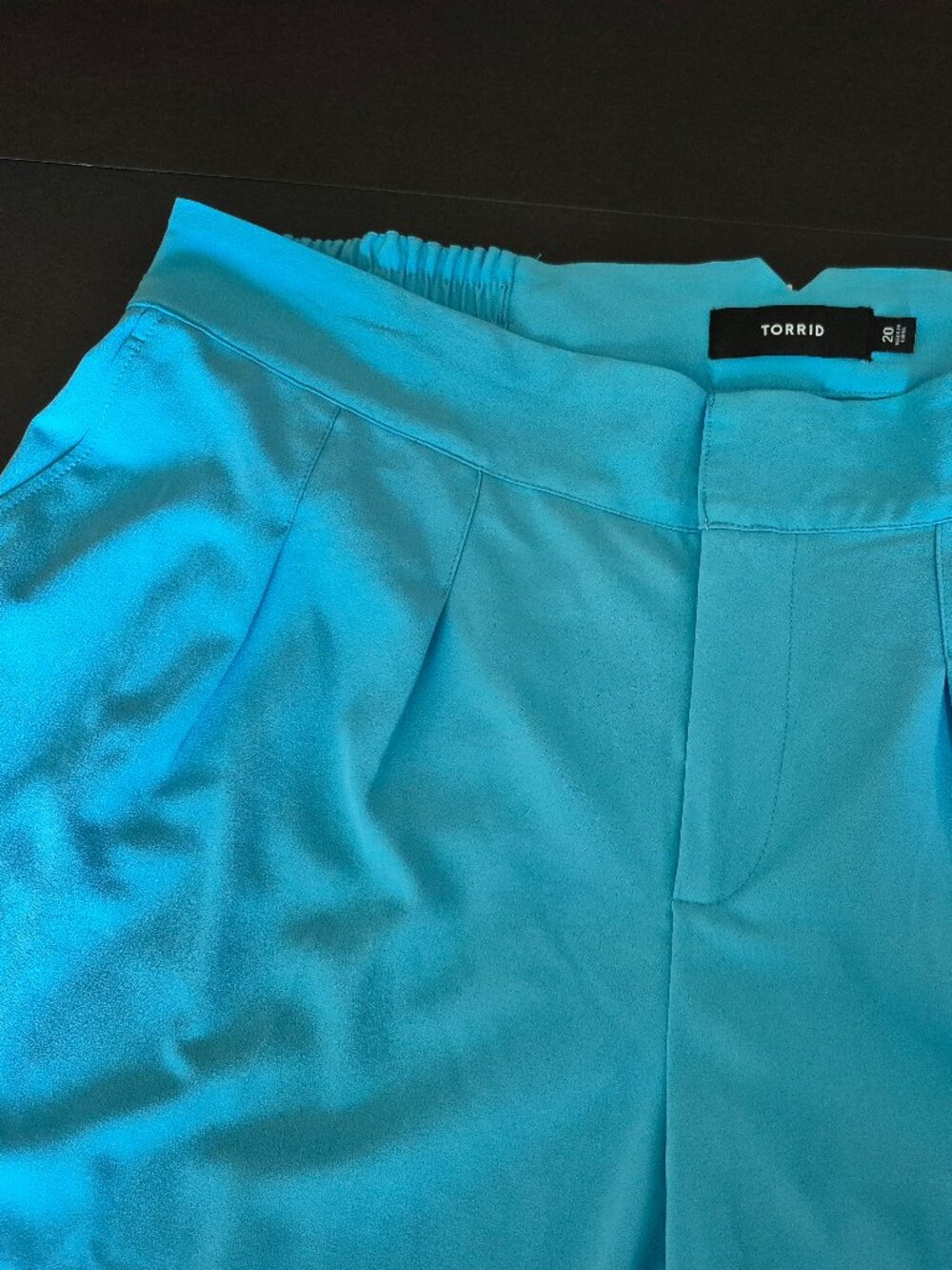 Trousers - Picture 3 of 9
